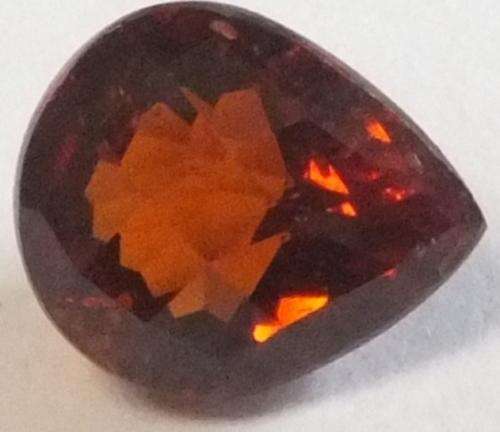 BREATHTAKING A+++ CINNAMON ORANGE HESSONITE GARNET - 2 ct