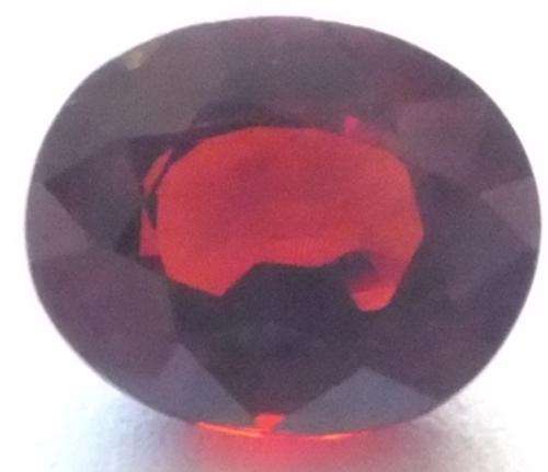 NATURAL TOP SPARKLE SPESSARTINE GARNET OVAL - 2.4ct