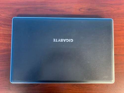 Gigabyte I1520M Laptop