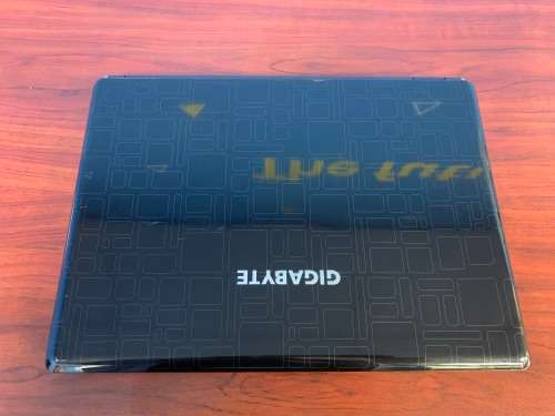 Gigabyte Q1580V Laptop