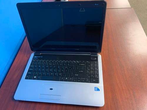 Gigabyte Q1585N Laptop