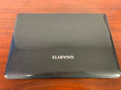 Gigabyte Q1585N Laptop