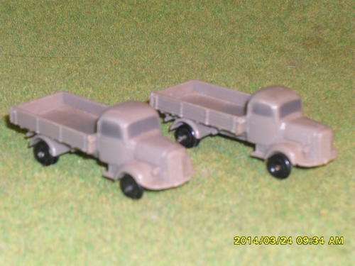 HO Marklin: 2 Classic Old German Trucks from 1958 Collection