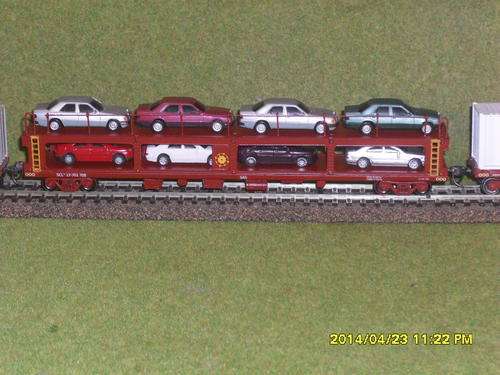 HO SAR SCL-4 Series Open Double Deck Car Carrier with 8 Car Load included