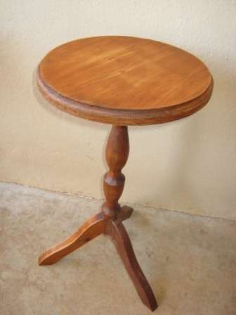 VINTAGE SIDE TABLE~HAVE A LOOK!!!