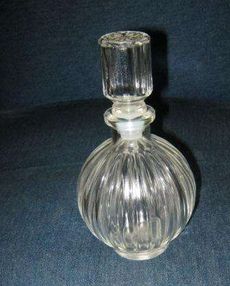 LARGE PERFUME BOTTLE FOR YOUR COLLECTION~ NO CHIPS OR CRACKS~HAVE A LOOK!!!!!!!!
