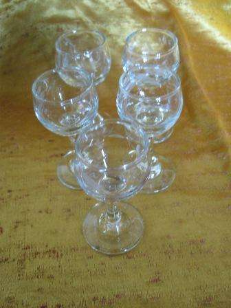 SHERRY GLASSES X 5 WITH WHEAT DESIGN~ NO CHIPS OR CRACKS~ HAVE A LOOK!!!!