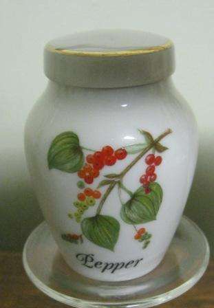 SMALL PEPPER JAR 3 AVAILABLE~ NO CHIPS OR CRACKS~ HAVE A LOOK!!!!