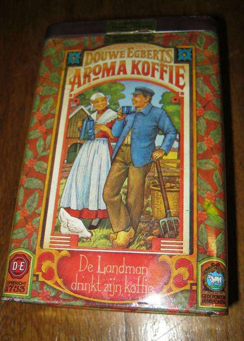DOUWE EGBERTS TIN