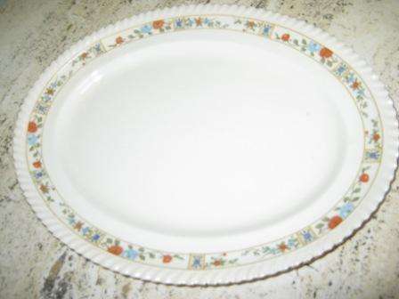 BEAUTIFUL MEAT PLATTER  IN GOOD CONDITION EXCEPT FOR 3 SMALL MARKS ~ NO CHIPS OR CRACKS!!!