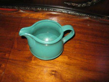 VINTAGE GREEN CERAMIC MILK JUG ~ NO CHIPS OR CRACKS ~ HAVE A LOOK!!
