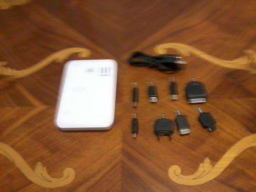 PORTABLE POWER - CHARGER FOR iPHONE & MOST PHONES - 5000mAH - FREE SHIPPING IN RSA
