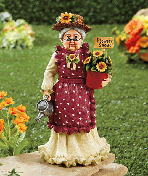 Read Before Bidding - Grandma Garden Sculpt