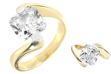 ** Read B4 Bidding ** 4.50ctw Diamond ZrO2 Ring / Size 7.5