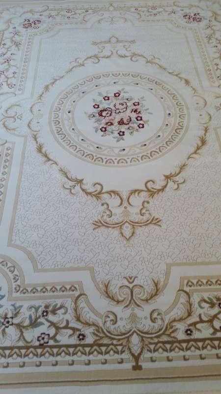 Beautiful , Vibrant , Modern , Excellent Quality Turkish Carpets