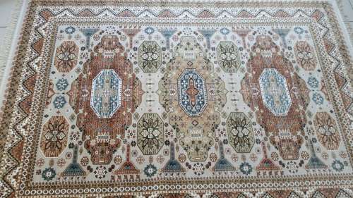 Vibrant , Affordable , Stylish Turkish Rug *REDUCED*