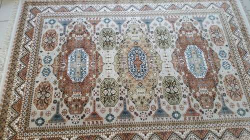 Vibrant , Affordable , Stylish Turkish Rug *REDUCED*