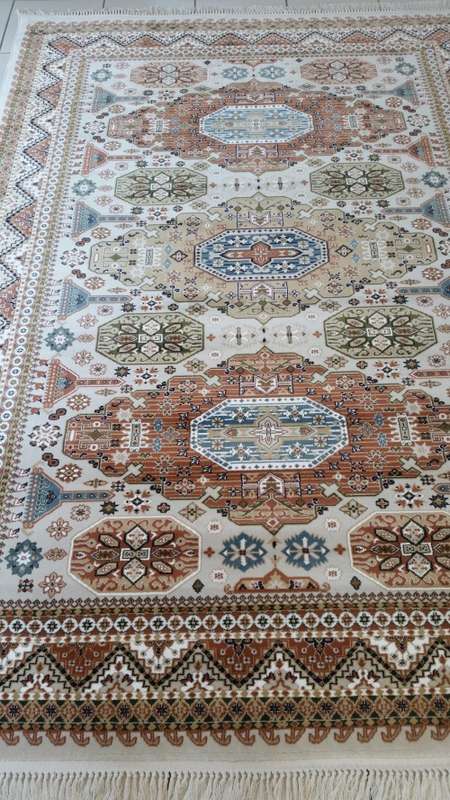 Vibrant , Affordable , Stylish Turkish Rug *REDUCED*