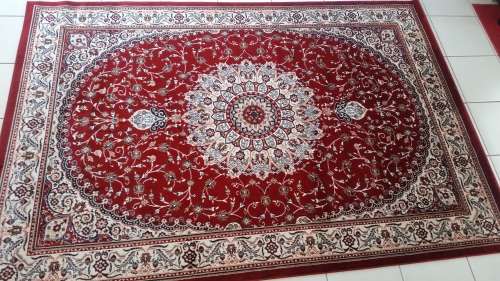 Beautiful , Vibrant , Modern , Excellent Quality Turkish Rug