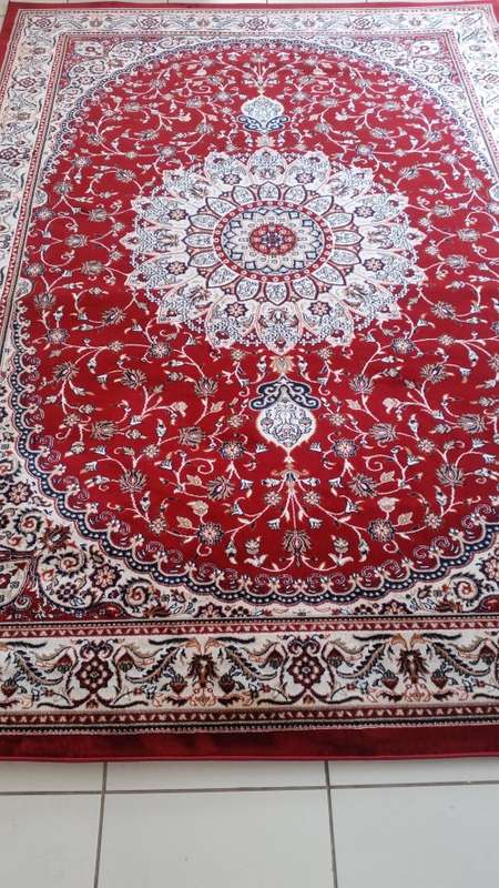 Beautiful , Vibrant , Modern , Excellent Quality Turkish Rug