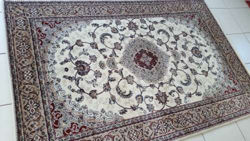 Beautiful , Vibrant , Modern , Excellent Quality Turkish Carpets