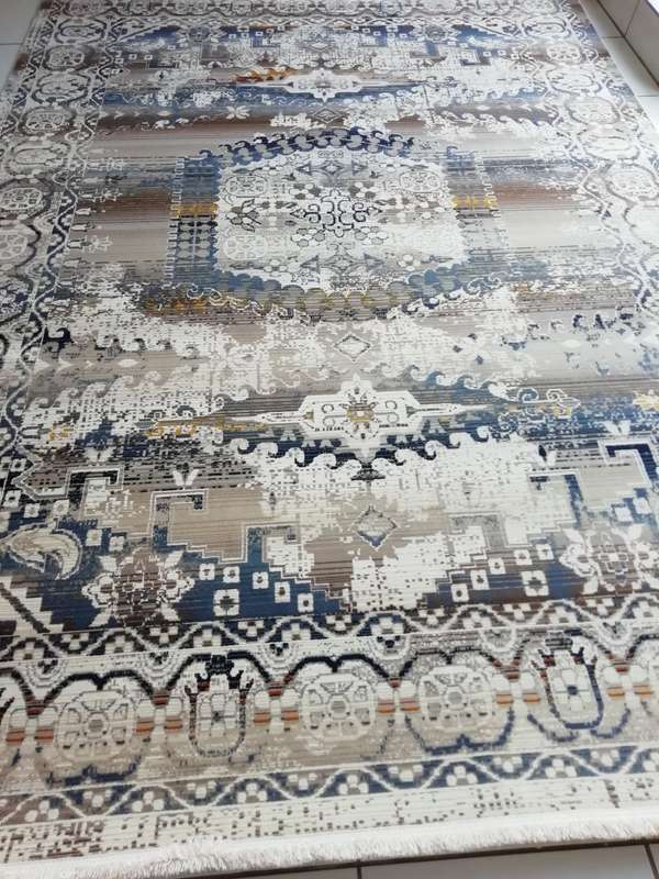 Beautiful , Vibrant , Modern , Excellent Quality Turkish Carpets