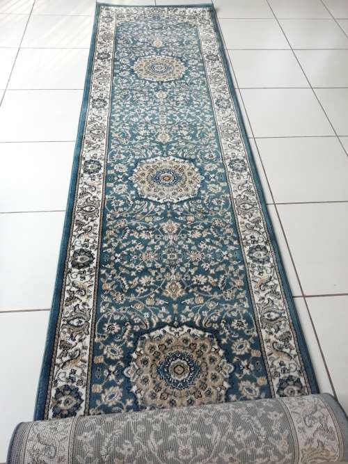 Beautiful , Vibrant , Modern , Excellent Quality Turkish Carpets