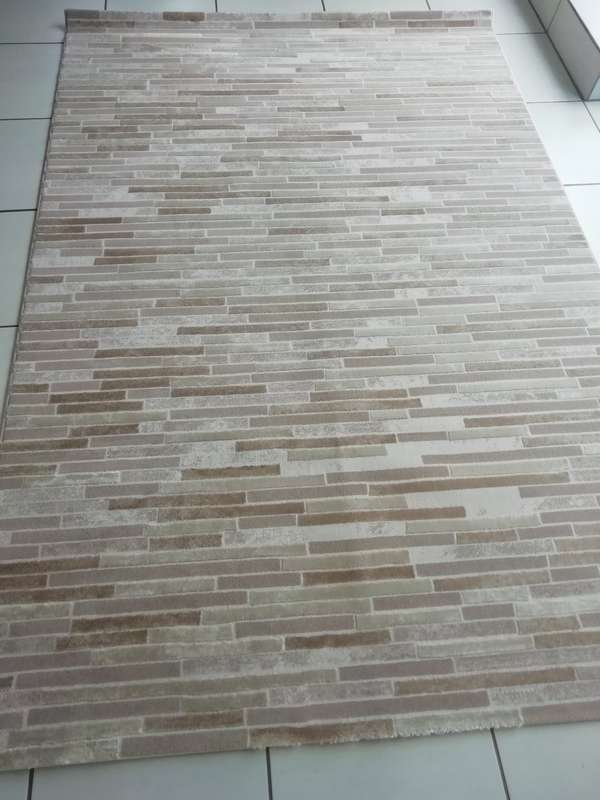 Beautiful , Vibrant , Modern , Excellent Quality Turkish Carpets