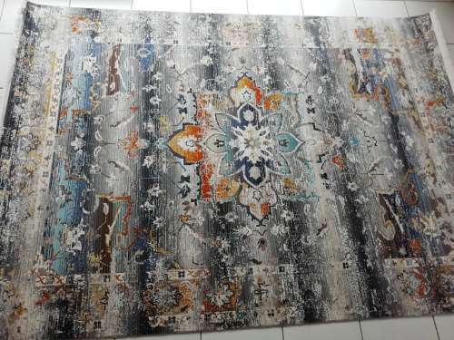 Beautiful , Vibrant , Modern , Excellent Quality Turkish Rug