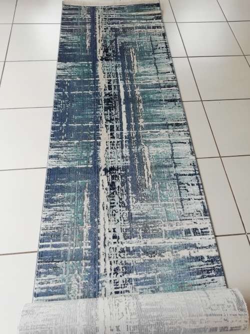 Beautiful , Vibrant , Modern , Excellent Quality Turkish Runner