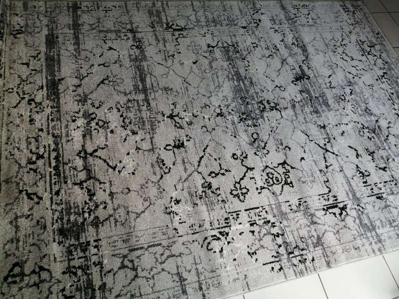Beautiful , Vibrant , Modern , Excellent Quality Turkish Carpets