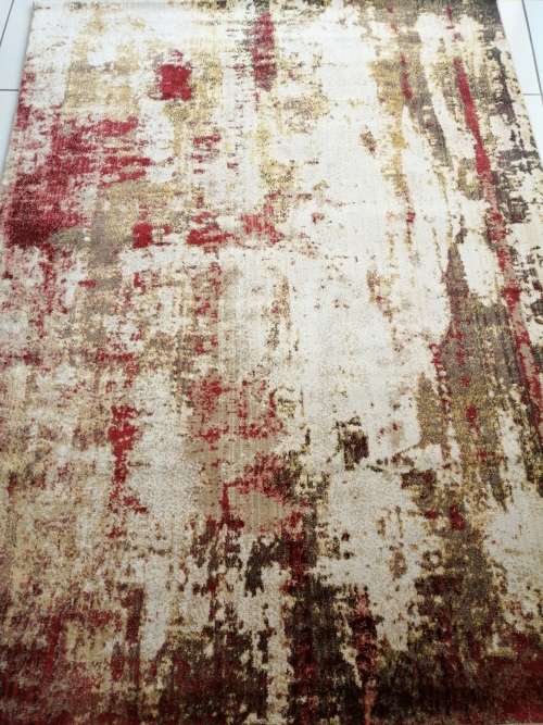 Beautiful , Vibrant , Modern , Excellent Quality Bedroom Rug - 2 Options Available