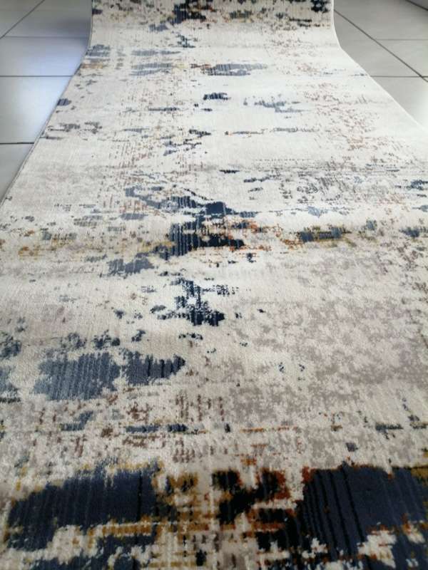 Beautiful , Vibrant , Modern , Excellent Quality Turkish Runner