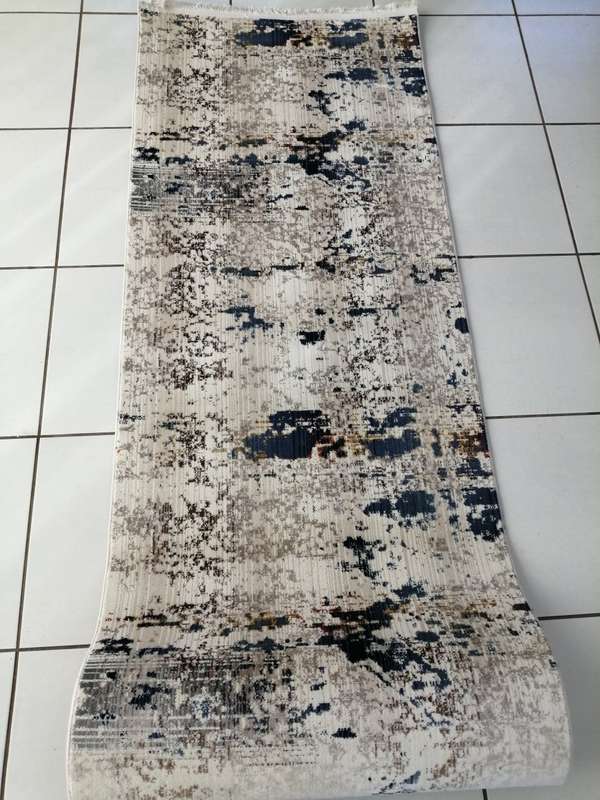 Beautiful , Vibrant , Modern , Excellent Quality Turkish Runner
