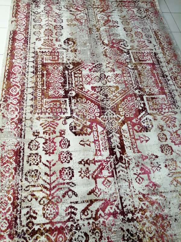 Beautiful , Vibrant , Modern , Excellent Quality Turkish Carpets