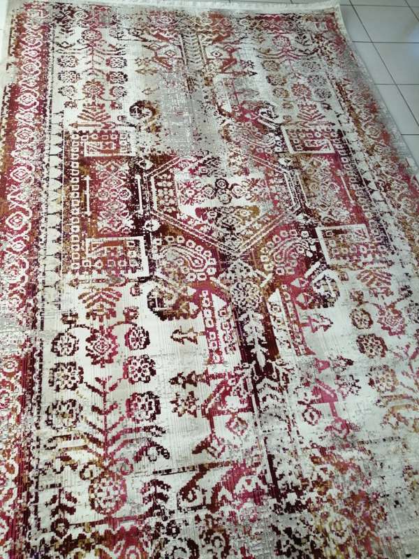 Beautiful , Vibrant , Modern , Excellent Quality Turkish Carpets