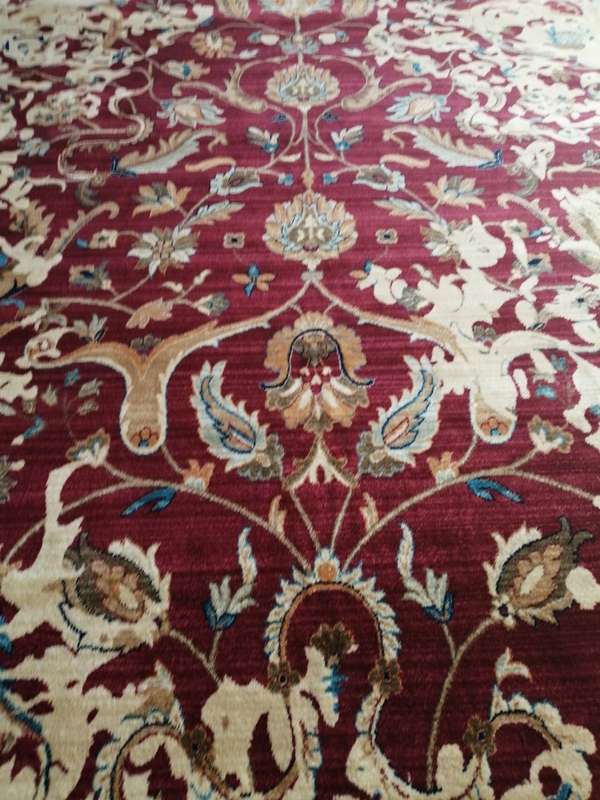 Beautiful , Vibrant , Modern , Excellent Quality Turkish Rug