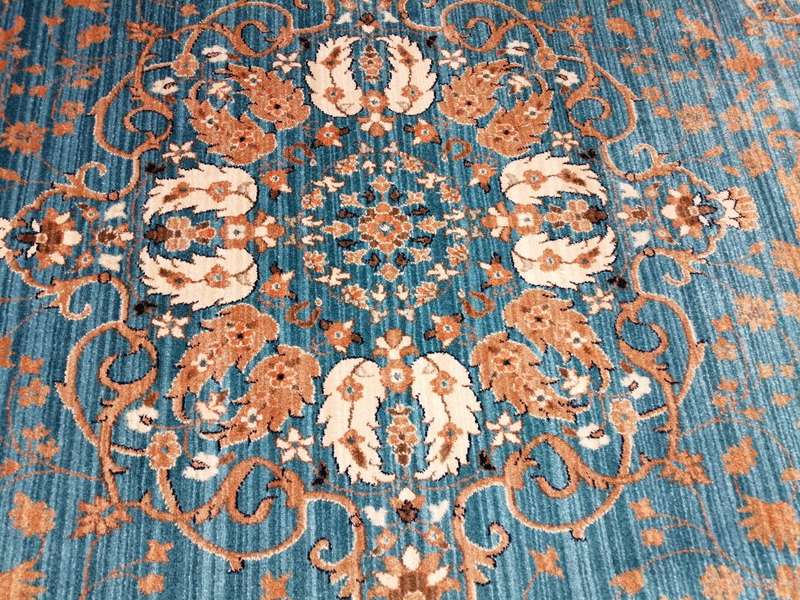 Beautiful , Vibrant , Modern , Excellent Quality Turkish Rug