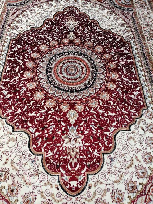 Beautiful , Vibrant , Modern , Excellent Quality Turkish Carpets
