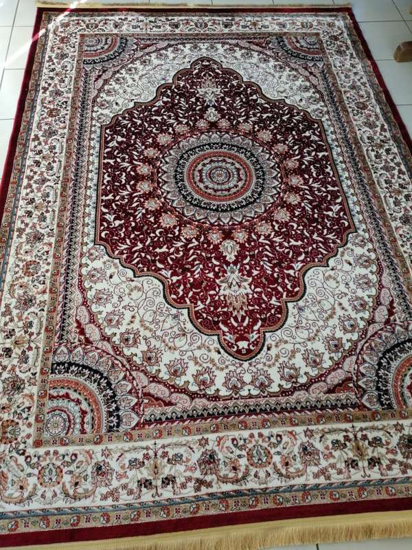 Beautiful , Vibrant , Modern , Excellent Quality Turkish Carpets