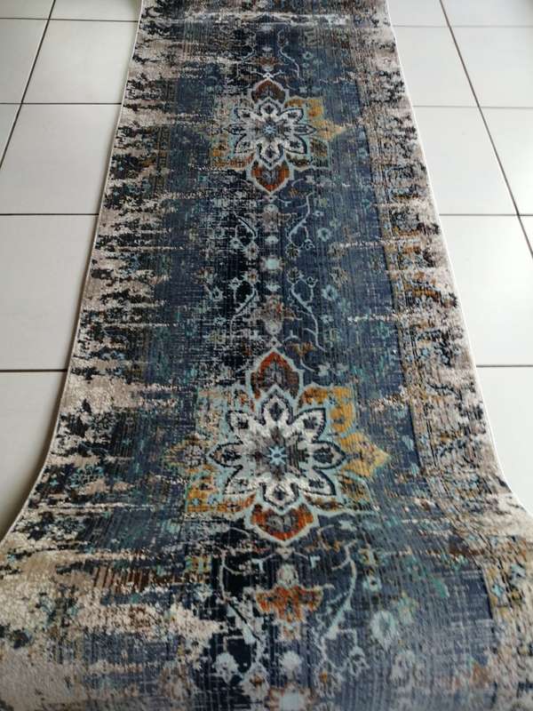 Gorgeous Stunning Turkish Runner - 80 X 4M