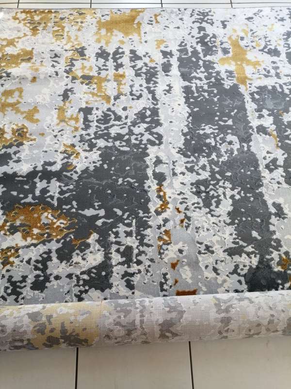 Beautiful , Vibrant , Modern , Excellent Quality Turkish Modern Rug