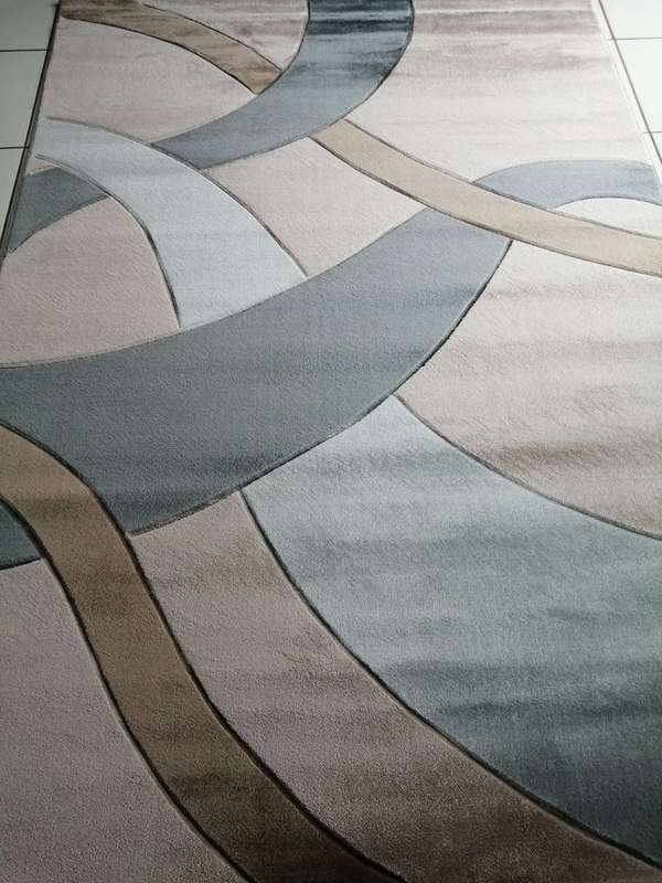 Beautiful , Vibrant , Modern Rugs