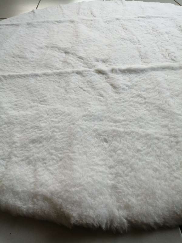 Soft Luxurious Fur Round Rug - 120 x 120cm