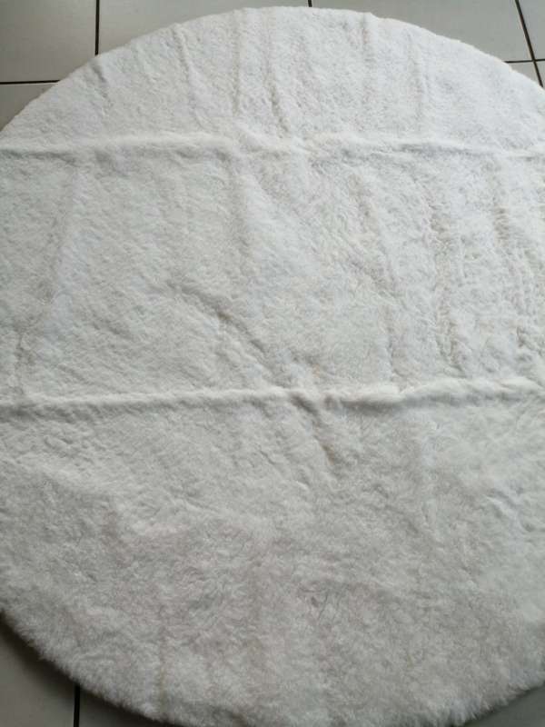 Soft Luxurious Fur Round Rug - 120 x 120cm