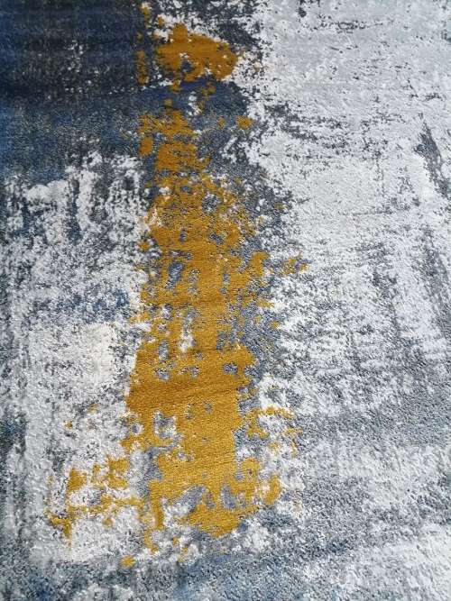 Beautiful Modern Rug