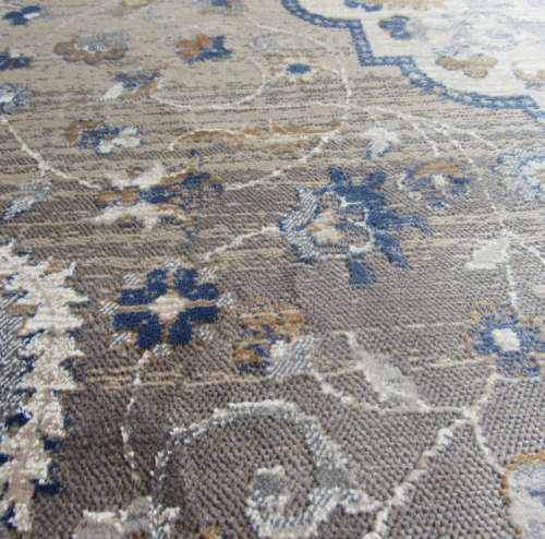 Beautiful , Vibrant , Modern , Excellent Quality Medallion Rug