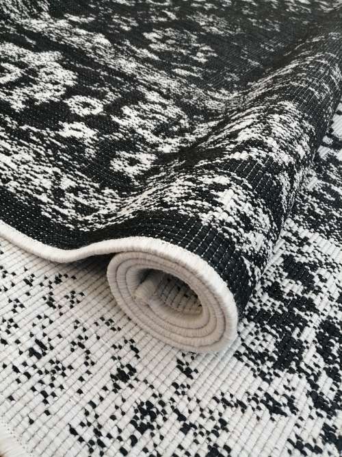 Flatwoven Indoor and Outdoor Rug - Made in Belgium - 2.3m x 3,4m