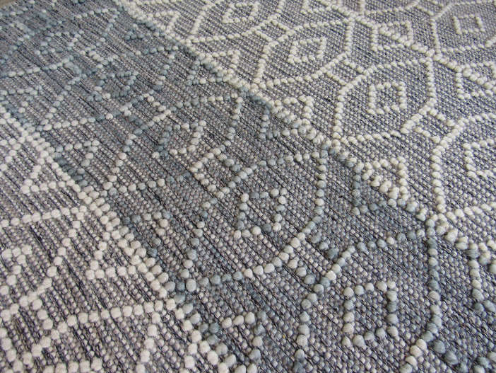 Indian Handmade White & Grey Rug