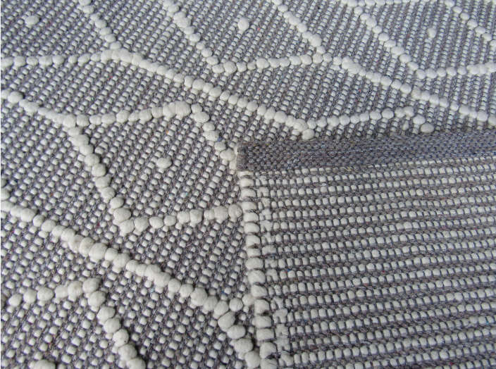 Indian Handmade White & Grey Rug (1.8 x 2.7m)